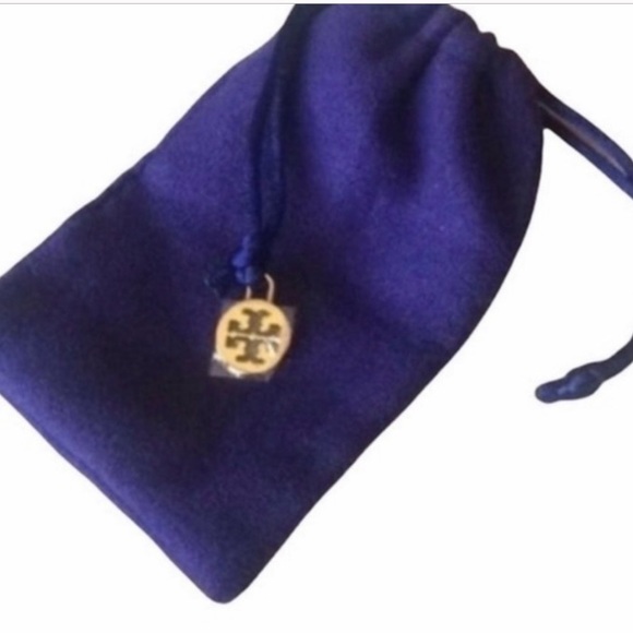 Tory Burch Sale Bundle of clover necklace & pearl Tassel Charm earrings set - Picture 3 of 3